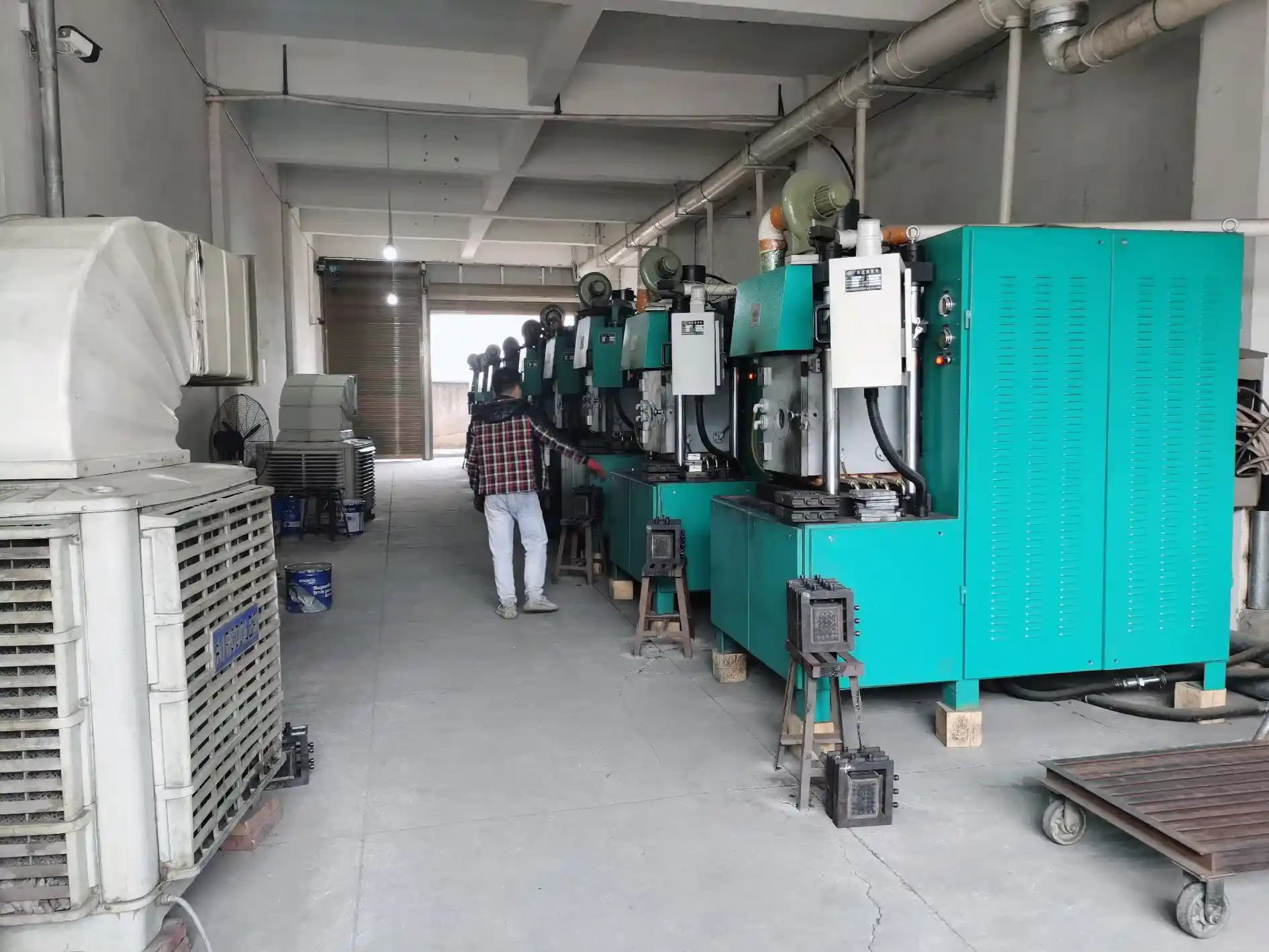 Automated production line manufacturing diamond wire saws